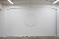 https://salonuldeproiecte.ro/files/gimgs/th-40_24_ Ivan Moudov - One Square Meter, 2009 - mixed media (white primer on canvas, wood frame), Ø 128,66529594 cm.jpg